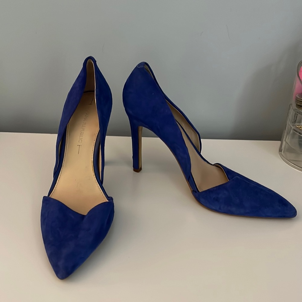 Blue suede heels